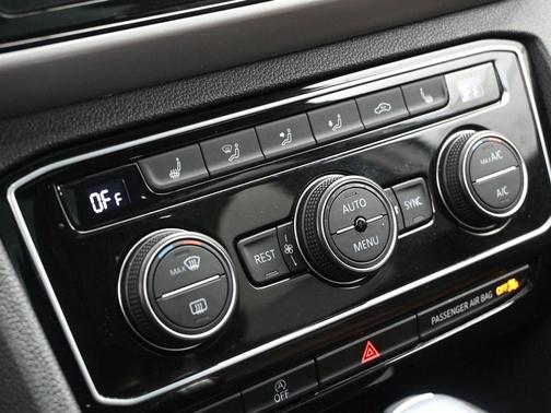 2022 Volkswagen Atlas 3.6L SEL