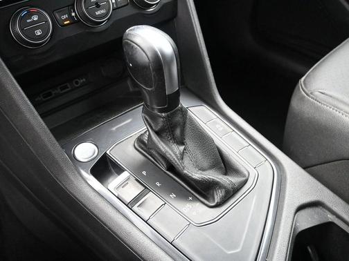 2020 Volkswagen Tiguan 2.0T SEL