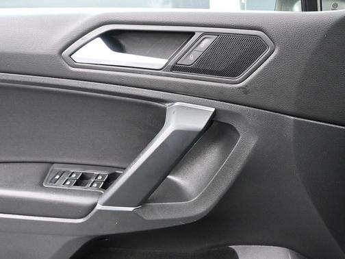 2020 Volkswagen Tiguan 2.0T SEL