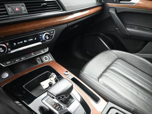 2021 Audi Q5 45 Premium