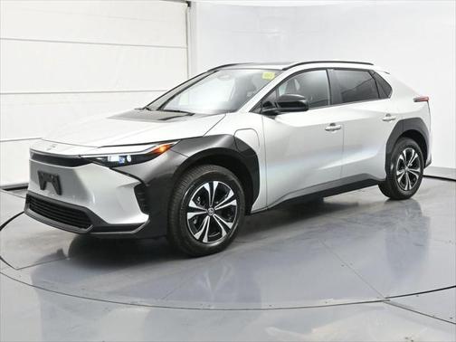 2025 Toyota bZ4X XLE