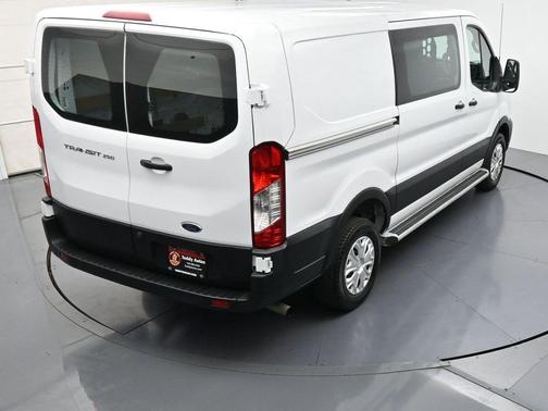 Oxford White 2025 Ford Transit-250 Base