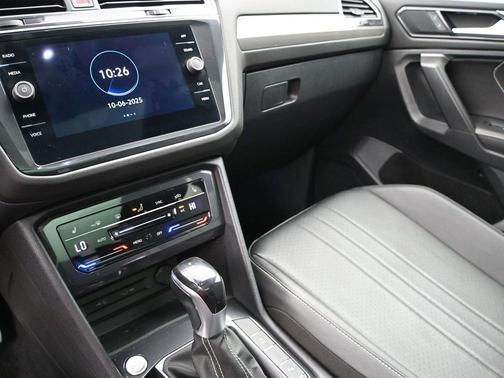 2022 Volkswagen Tiguan 2.0T SE R-Line Black 4MOTION