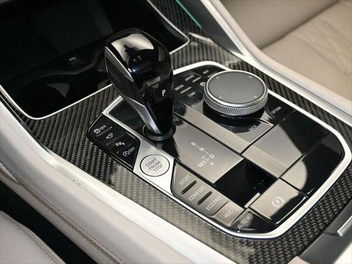 2023 BMW X6 M50i