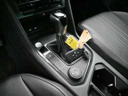 2022 Volkswagen Tiguan 2.0T SE 4MOTION