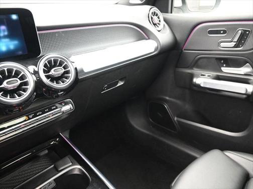 2021 Mercedes-Benz GLB 250 4MATIC