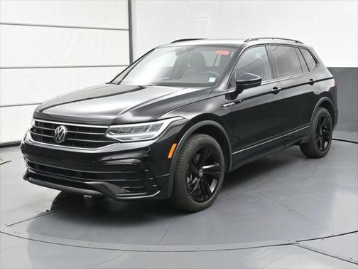 2023 Volkswagen Tiguan 2.0T SE R-Line Black 4MOTION