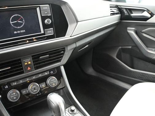 2019 Volkswagen Jetta 1.4T R-Line