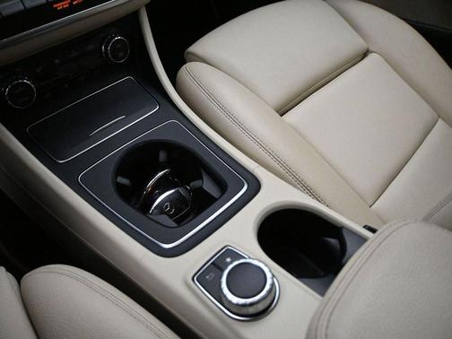 2020 Mercedes-Benz GLA 250 4MATIC