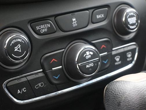 2014 Jeep Cherokee Altitude