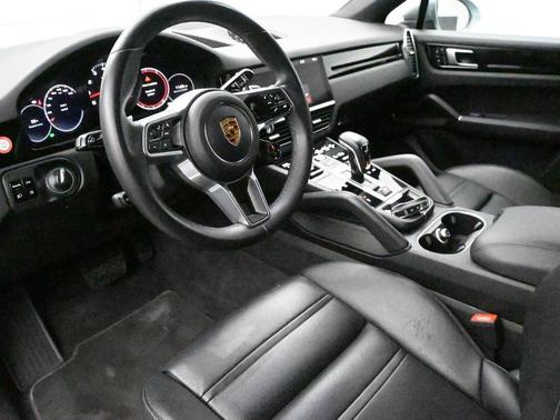 2021 Porsche Cayenne Cayenne