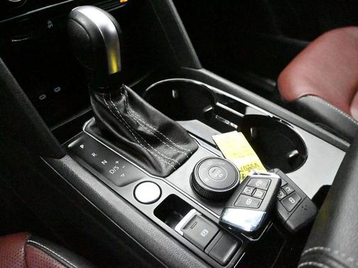 2023 Volkswagen Atlas Cross Sport 3.6L V6 SEL Premium R-Line