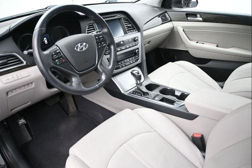 Phantom Black 2017 Hyundai SONATA Limited