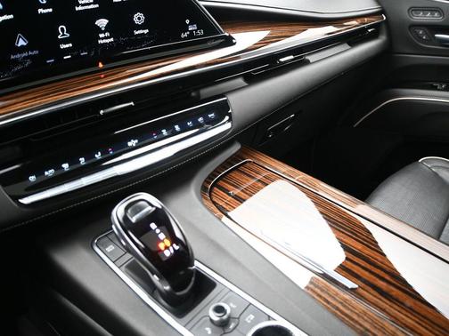 2021 Cadillac Escalade ESV Premium Luxury