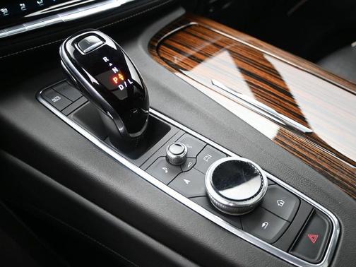 2021 Cadillac Escalade ESV Premium Luxury