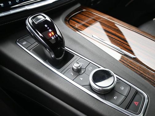 2021 Cadillac Escalade ESV Premium Luxury