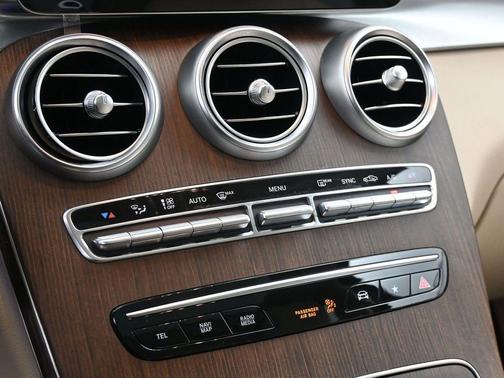2021 Mercedes-Benz GLC 300 4MATIC