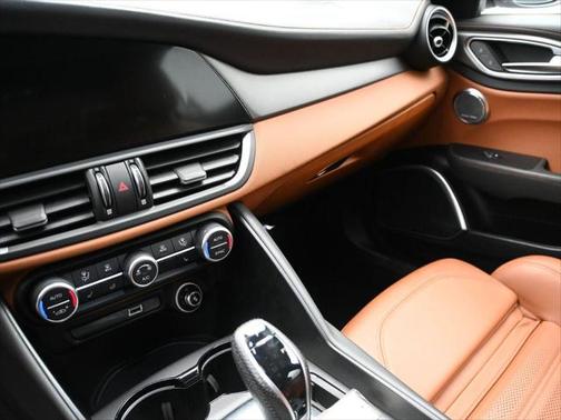 2021 Alfa Romeo Giulia Ti