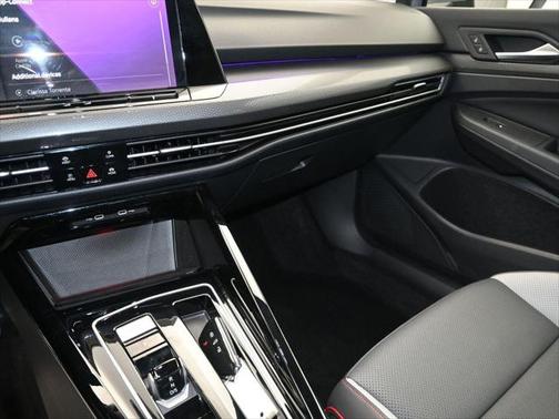 2024 Volkswagen Golf GTI 2.0T SE DSG