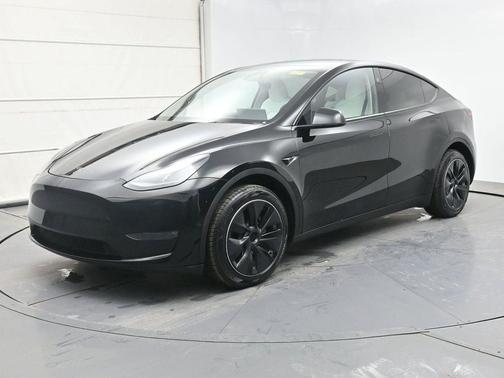2024 Tesla Model Y Long Range Dual Motor All-Wheel Drive