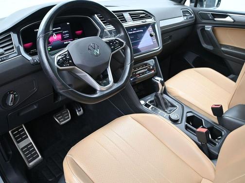 2022 Volkswagen Tiguan 2.0T SE R-Line Black 4MOTION