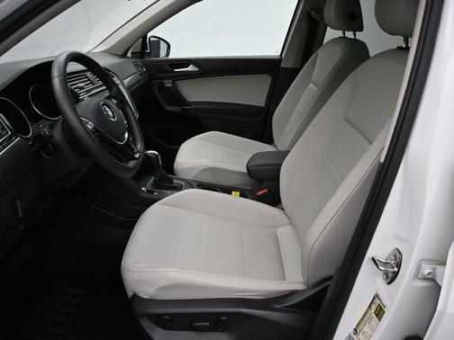 2020 Volkswagen Tiguan 2.0T SE 4MOTION