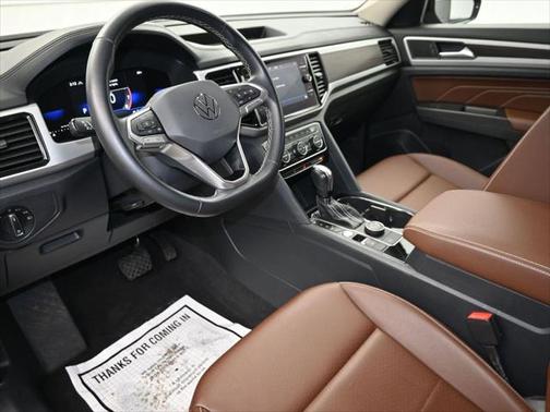 2022 Volkswagen Atlas 2.0T SE w/Technology 4MOTION