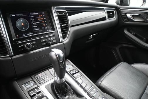 2015 Porsche Macan Macan S