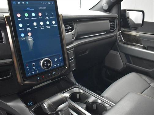 2022 Ford F-150 Lightning LARIAT