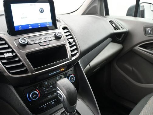 2022 Ford Transit Connect XL w/Rear Liftgate