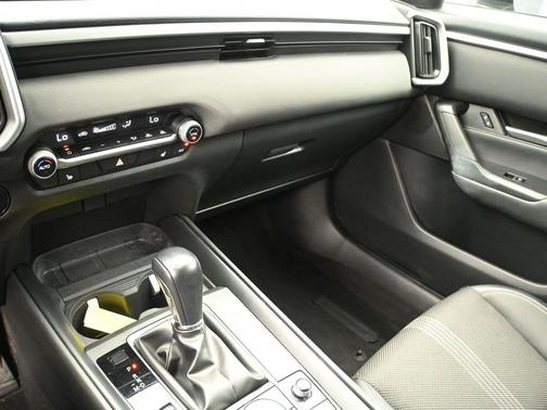 2023 Mazda CX-50 2.5 S Preferred Plus Package