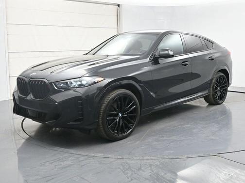 Black Sapphire Metallic 2024 BMW X6 xDrive40i