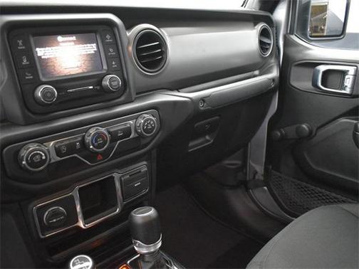 2021 Jeep Gladiator Sport