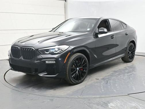 2021 BMW X6 M50i