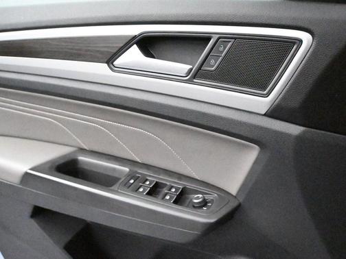 2022 Volkswagen Atlas 2.0T SE