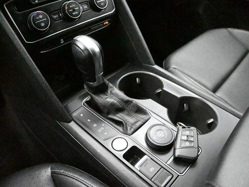 2019 Volkswagen Atlas 3.6L SE w/Technology