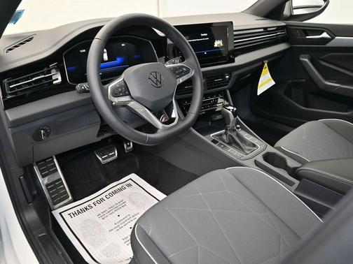 2025 Volkswagen Jetta 1.5T Sport