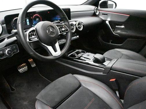 2022 Mercedes-Benz CLA 250 4MATIC