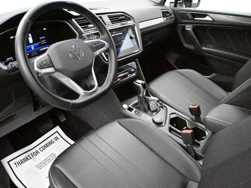 2024 Volkswagen Tiguan 2.0T SE 4MOTION