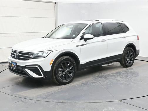 2024 Volkswagen Tiguan 2.0T SE 4MOTION