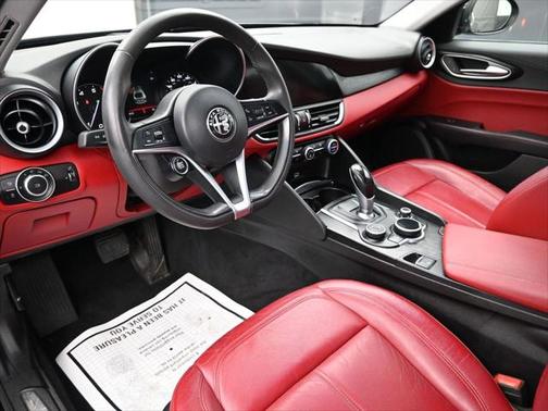 2017 Alfa Romeo Giulia Base