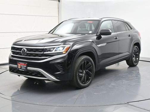 2021 Volkswagen Atlas Cross Sport 2.0T SE w/Technology 4MOTION
