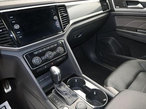 2021 Volkswagen Atlas Cross Sport 3.6L V6 SEL Premium R-Line