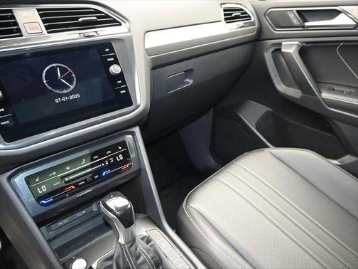 2023 Volkswagen Tiguan 2.0T SE R-Line Black 4MOTION