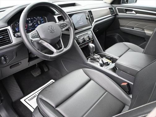 2023 Volkswagen Atlas 3.6L SE w/Technology