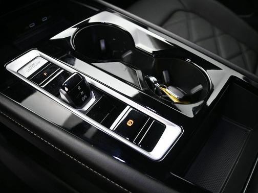 2024 Volkswagen Atlas 2.0T SE w/Technology 4MOTION