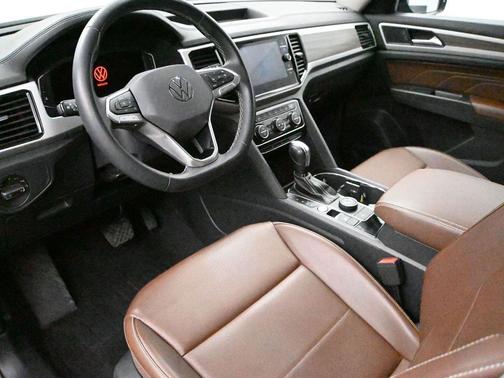 2022 Volkswagen Atlas 2.0T SEL