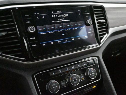 2022 Volkswagen Atlas 2.0T SEL