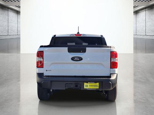 OXFORD WHITE 2026 Ford Maverick XLT