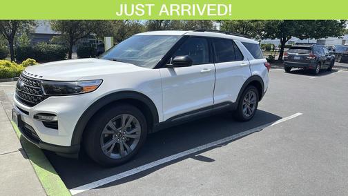 STAR WHITE MET TRI-COAT 2022 Ford Explorer XLT